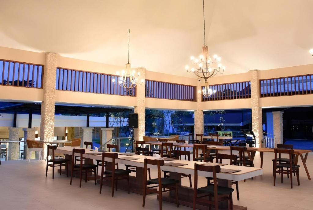 Hotel Putri Duyung Ancol Jakarta Exterior foto